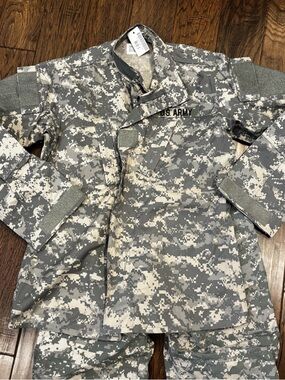 US Army Military Uniform Jacket & Pants Acu Digital Camo Combat Medium
